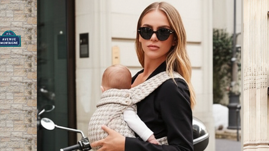 The Benefits of Babywearing: Enhancing Baby Development and Parent-Child Bonding